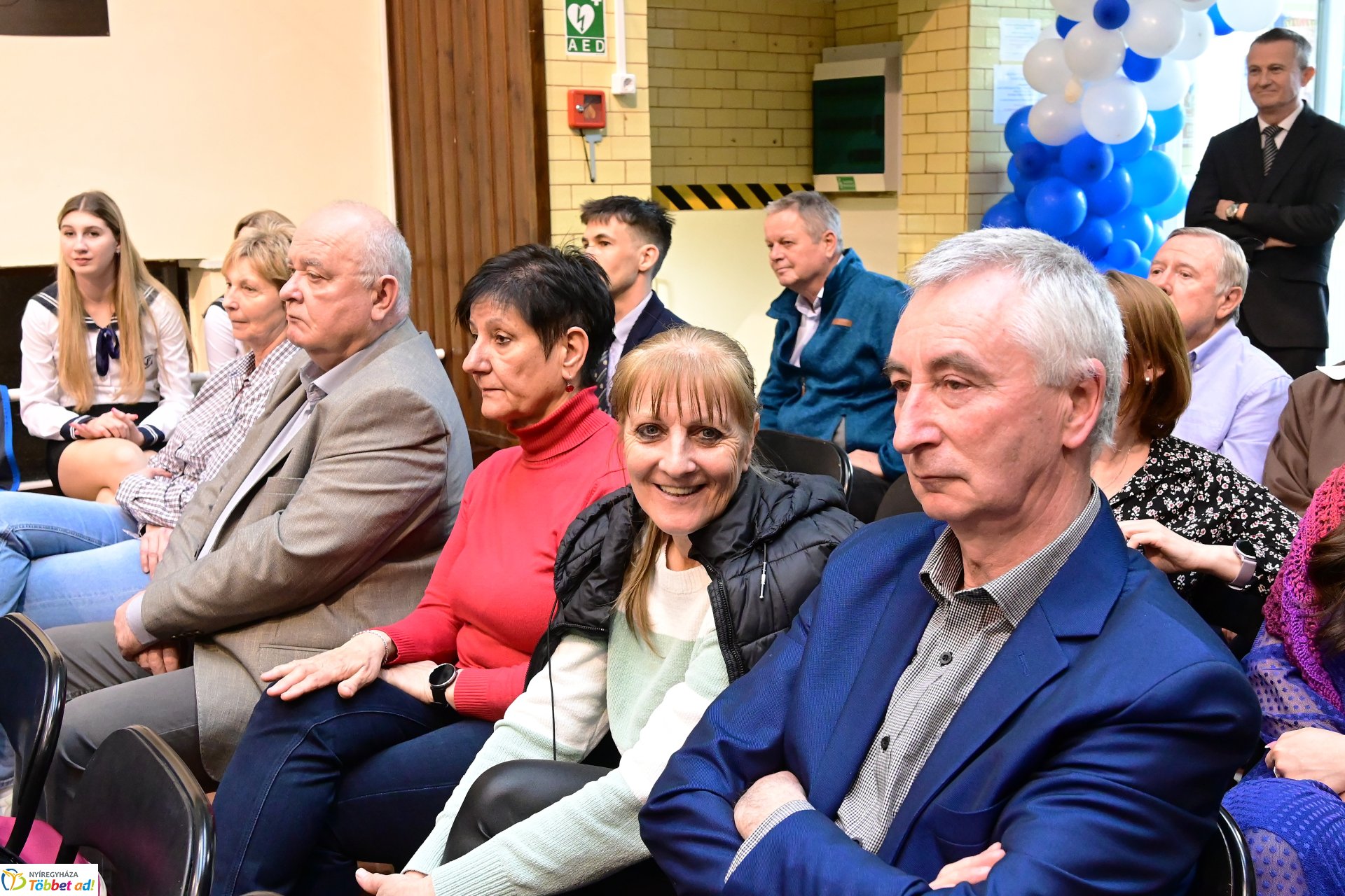 Pódiumbeszélgetés a  Nyíregyházi Vasvári Pál Gimnázium 50 éves testnevelési tagozatának ünnepségén