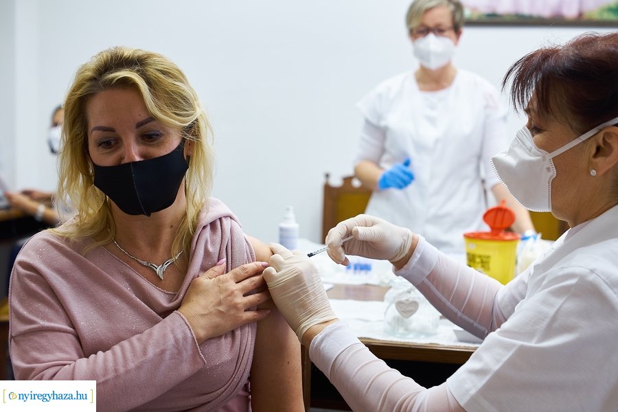 Polgármesteri Hivatal dolgozóinak oltása