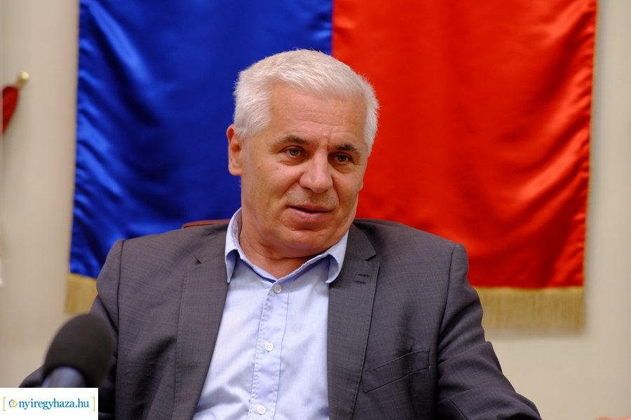 Polgármesteri sajtótájékoztató a Városházán