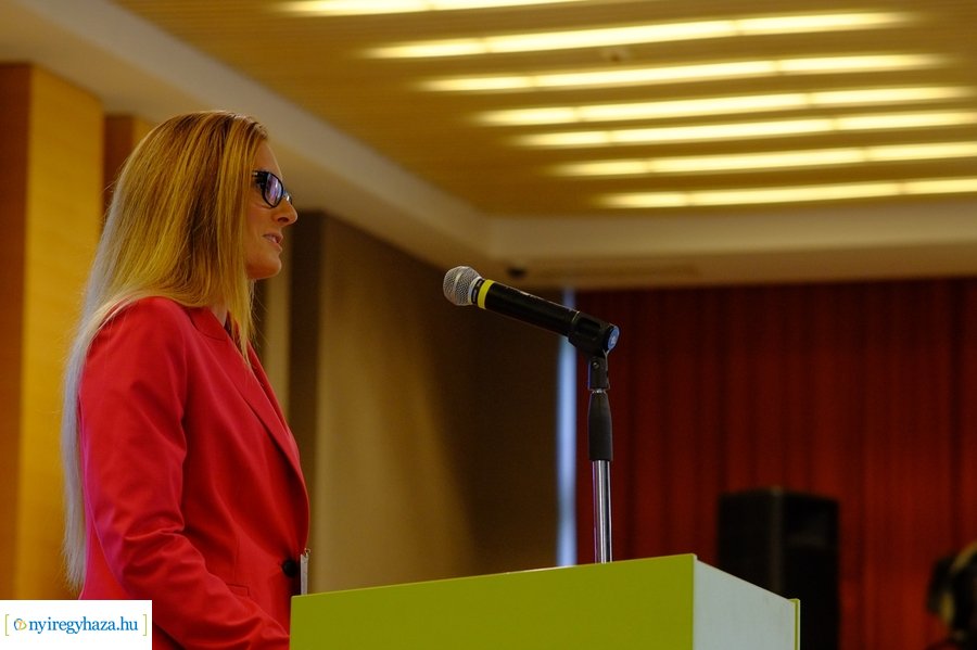 Portfolio gazdasági konferencia