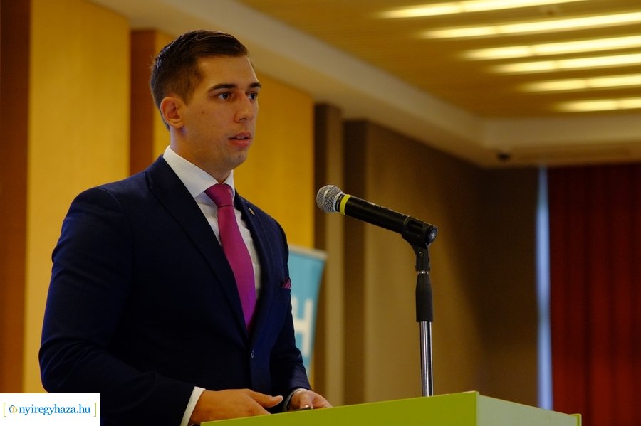 Portfolio gazdasági konferencia