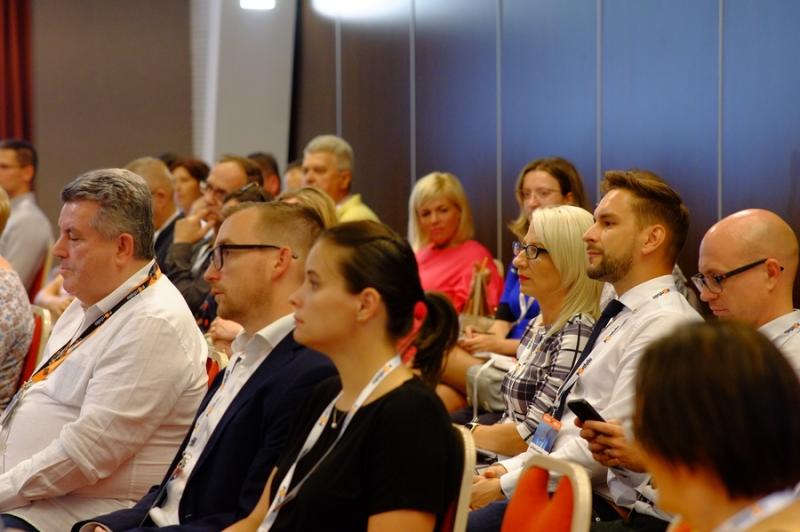 Portfolio gazdasági konferencia