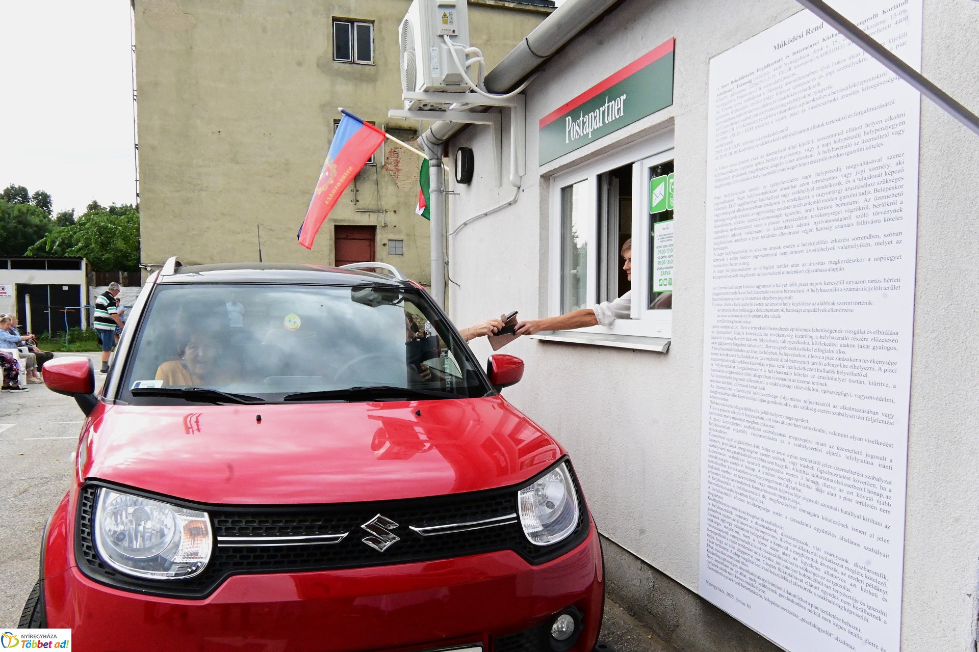 Posta és piac nyílt a Kertvárosban