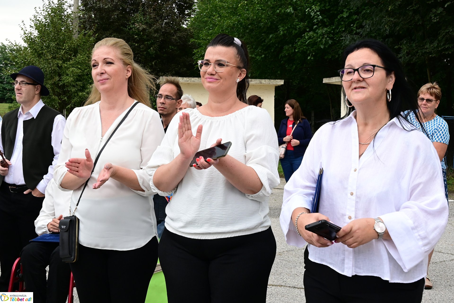 Posta és piac nyílt a Kertvárosban