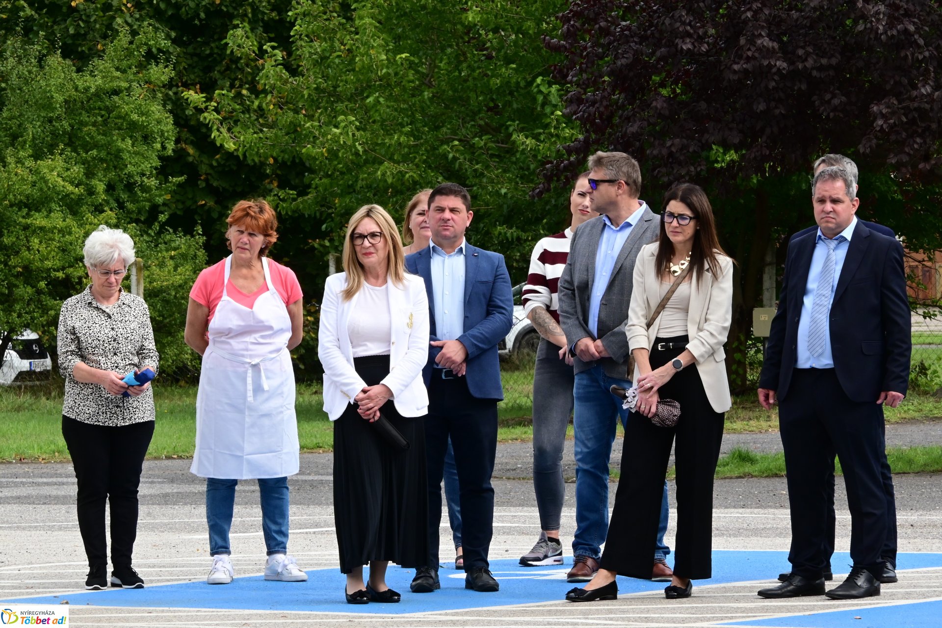 Posta és piac nyílt a Kertvárosban