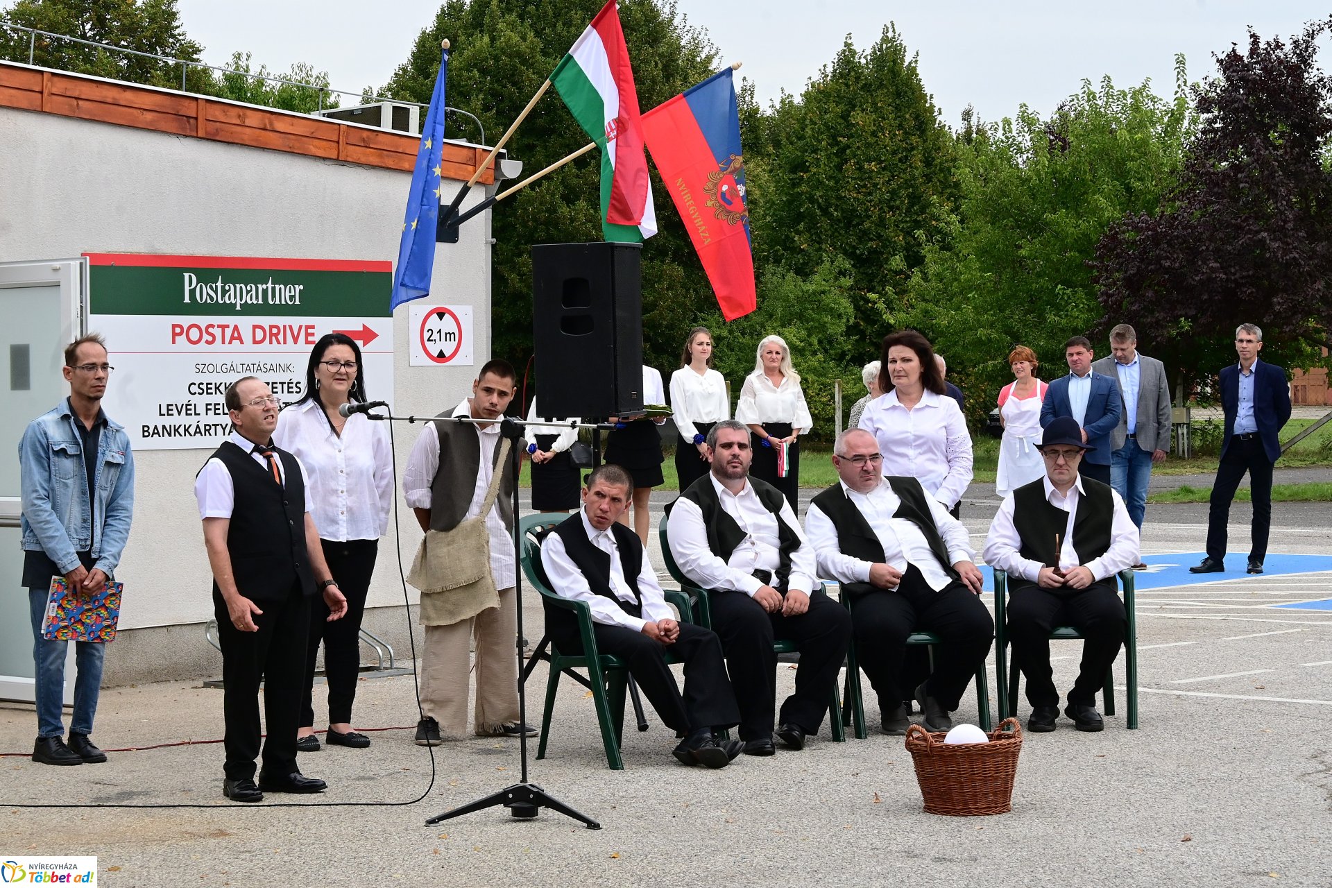 Posta és piac nyílt a Kertvárosban