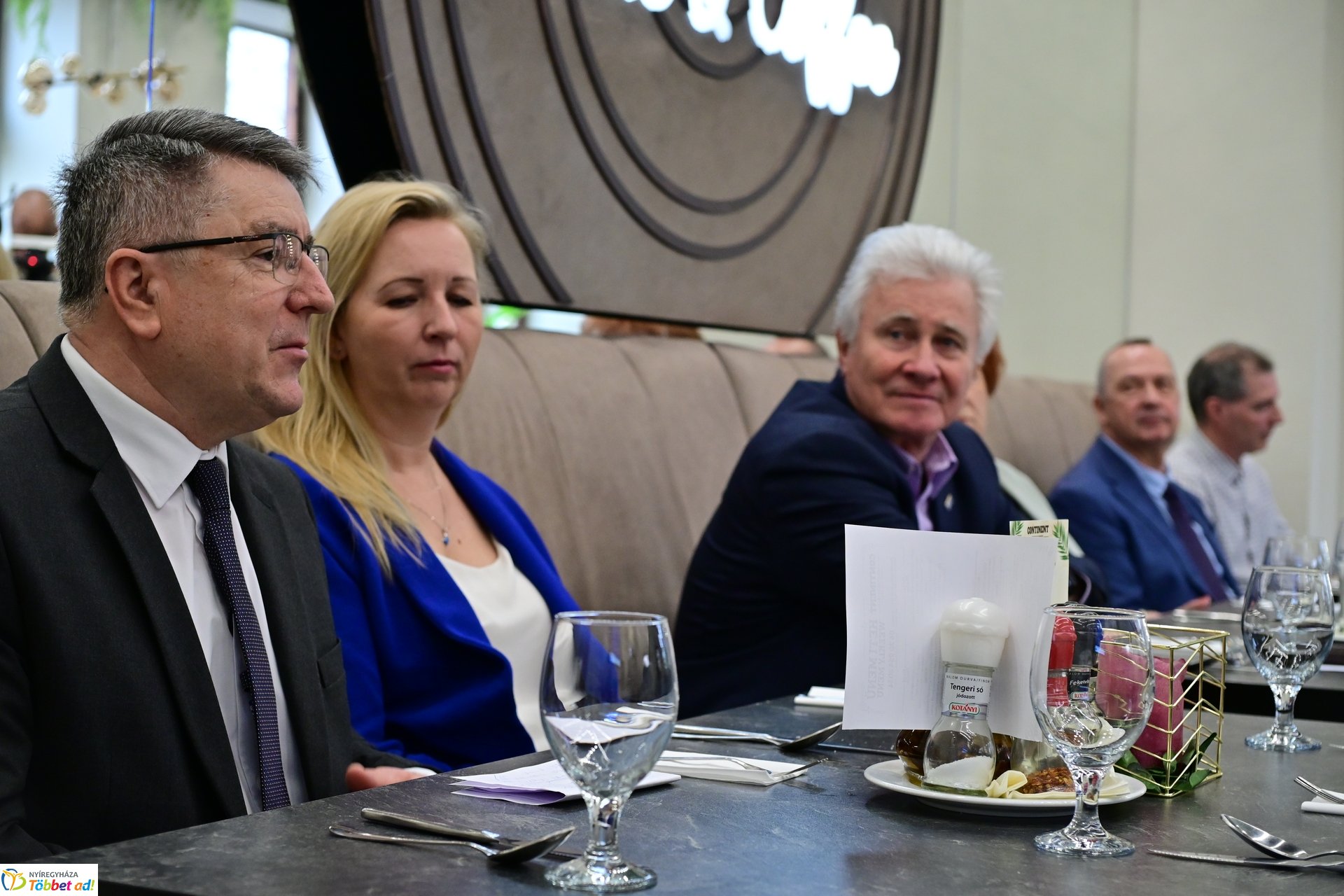 PRIMOM eredmények sajtóreggelivel 2025