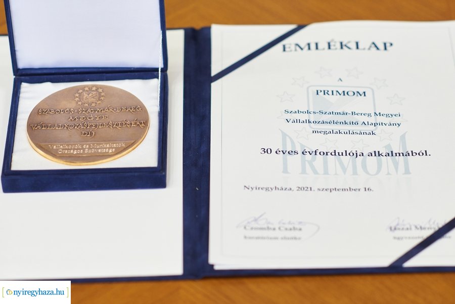 PRIMOM jubileum 1990-2020