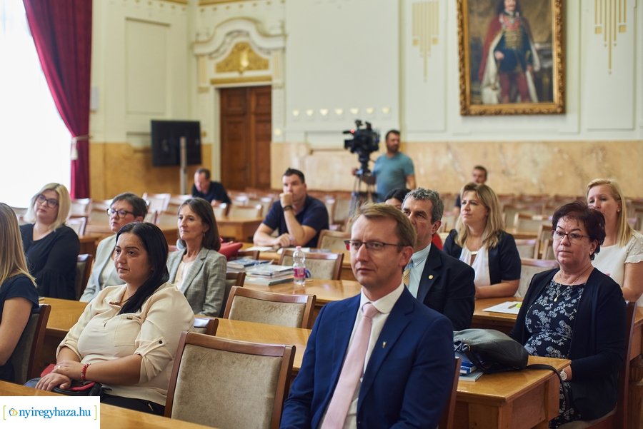 PRIMOM jubileum 1990-2020