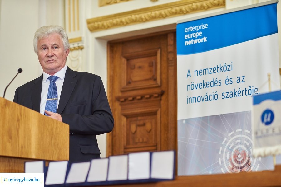 PRIMOM jubileum 1990-2020