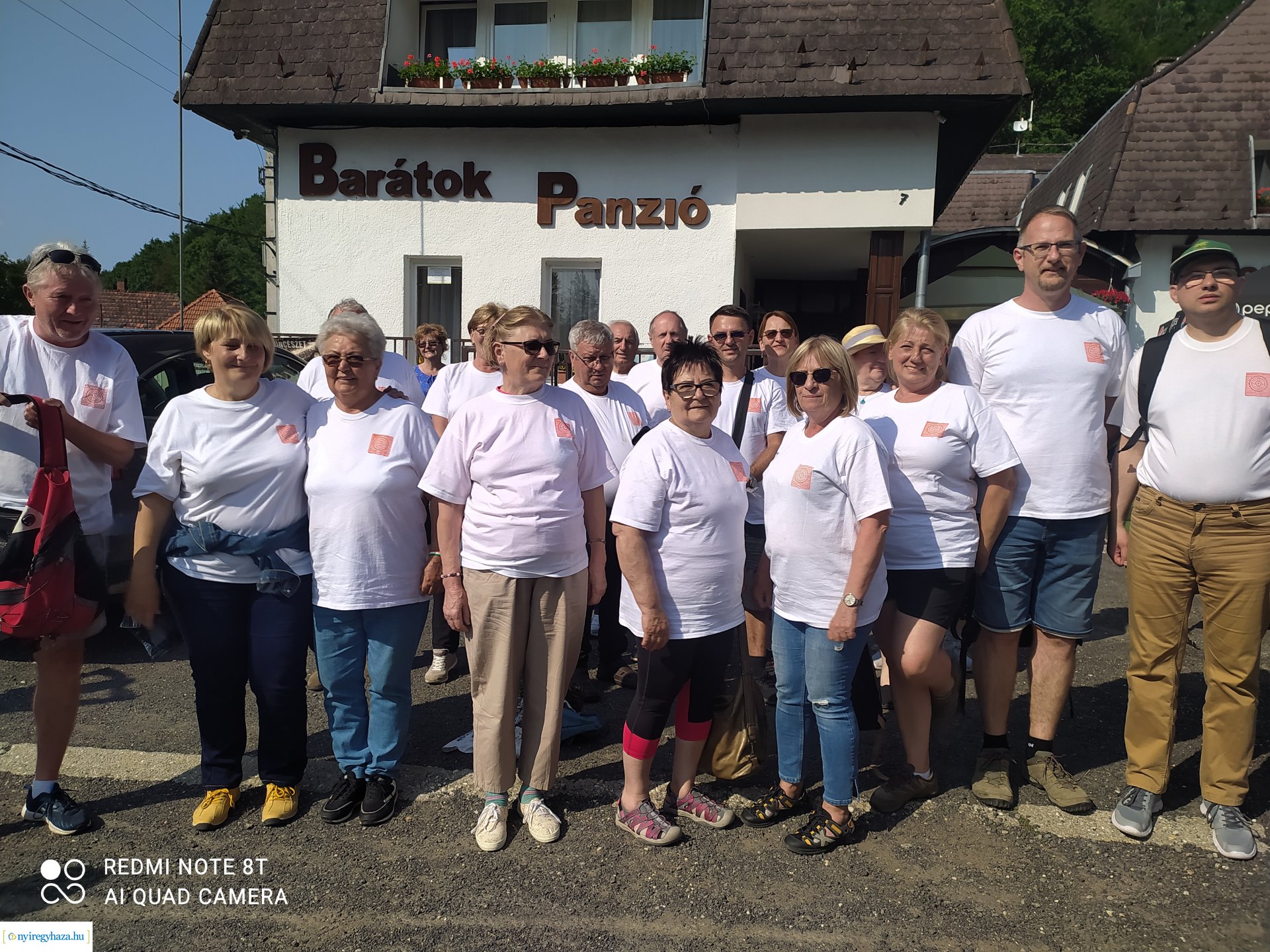 Pünkösdi gyalogtúrát szervezett az Orosért Közéleti Egyesület Újhutára