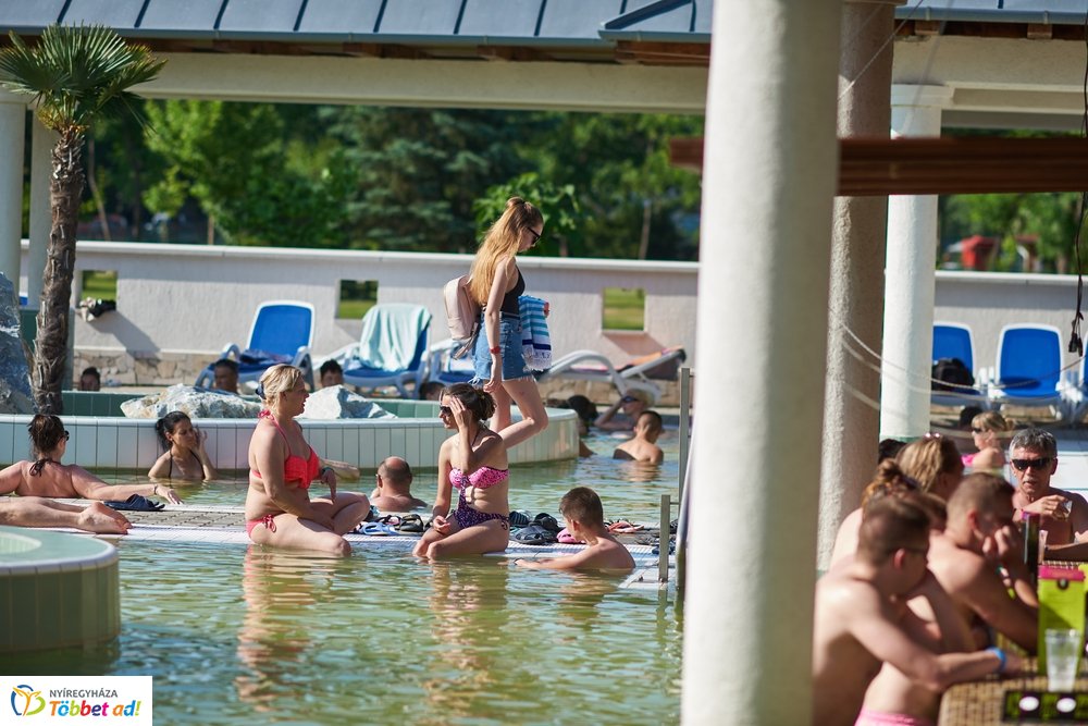 Pünkösdi strandolás