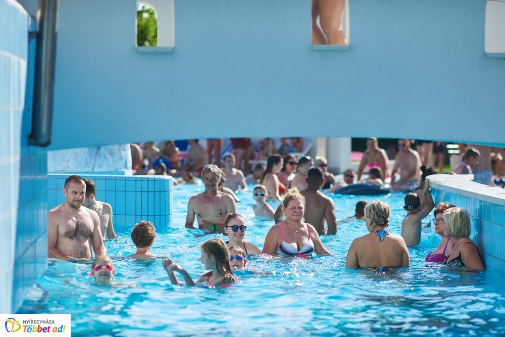 Pünkösdi strandolás