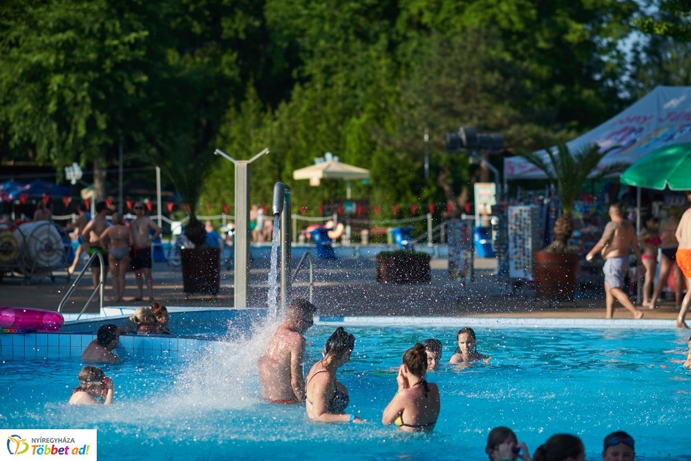 Pünkösdi strandolás