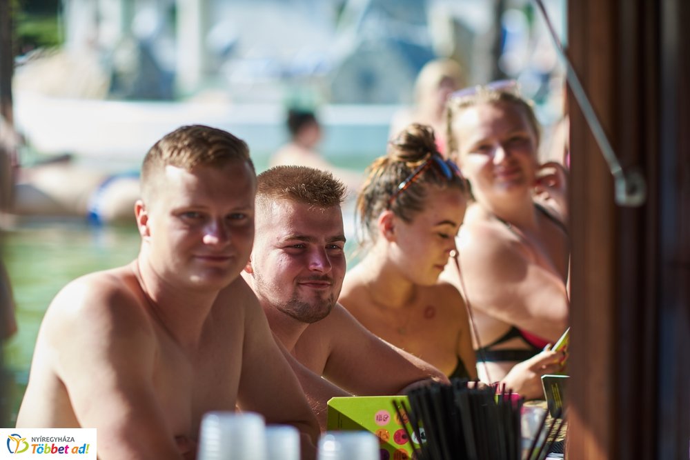 Pünkösdi strandolás