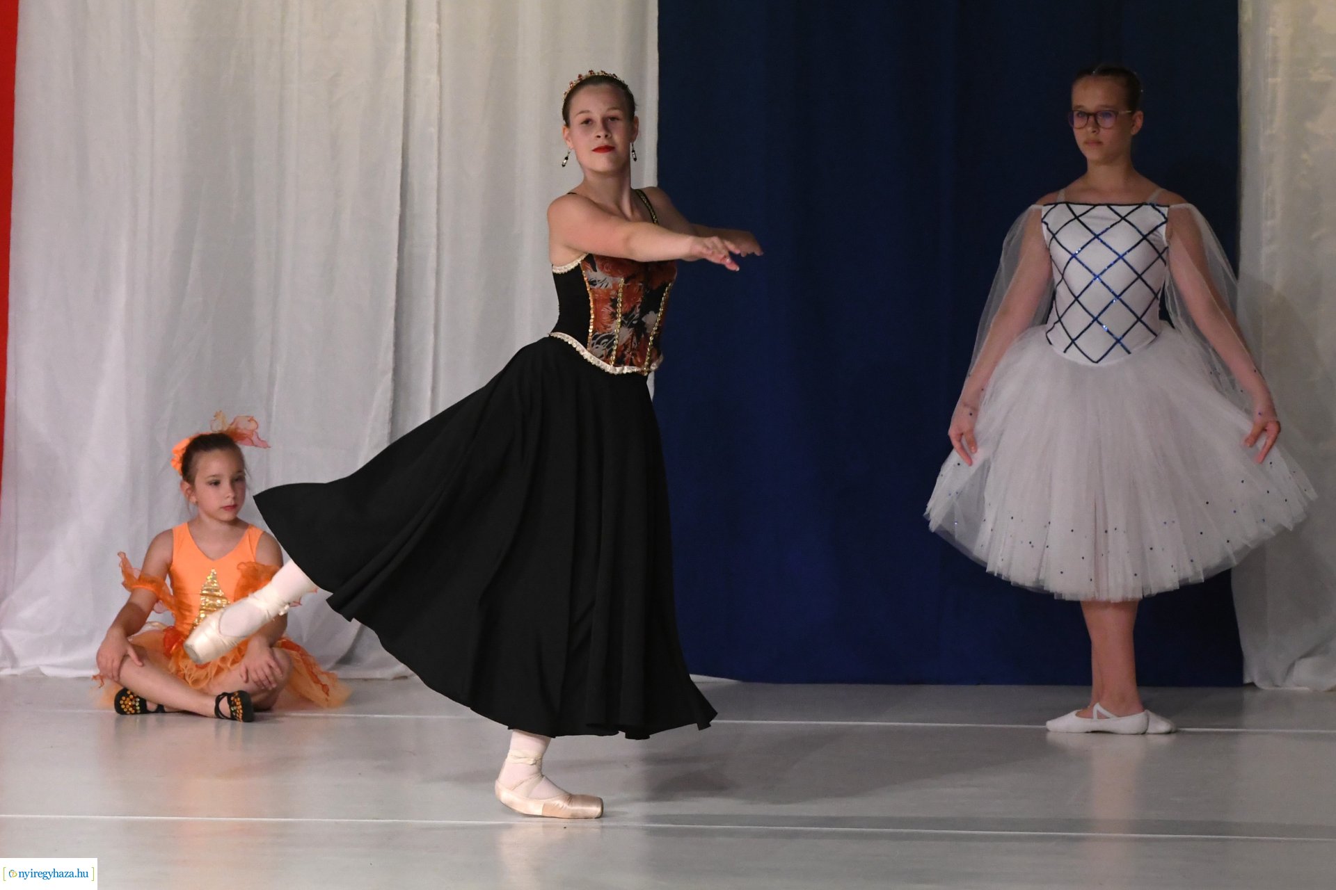 Qn-Balett évzáró vizsgaelőadás 2024