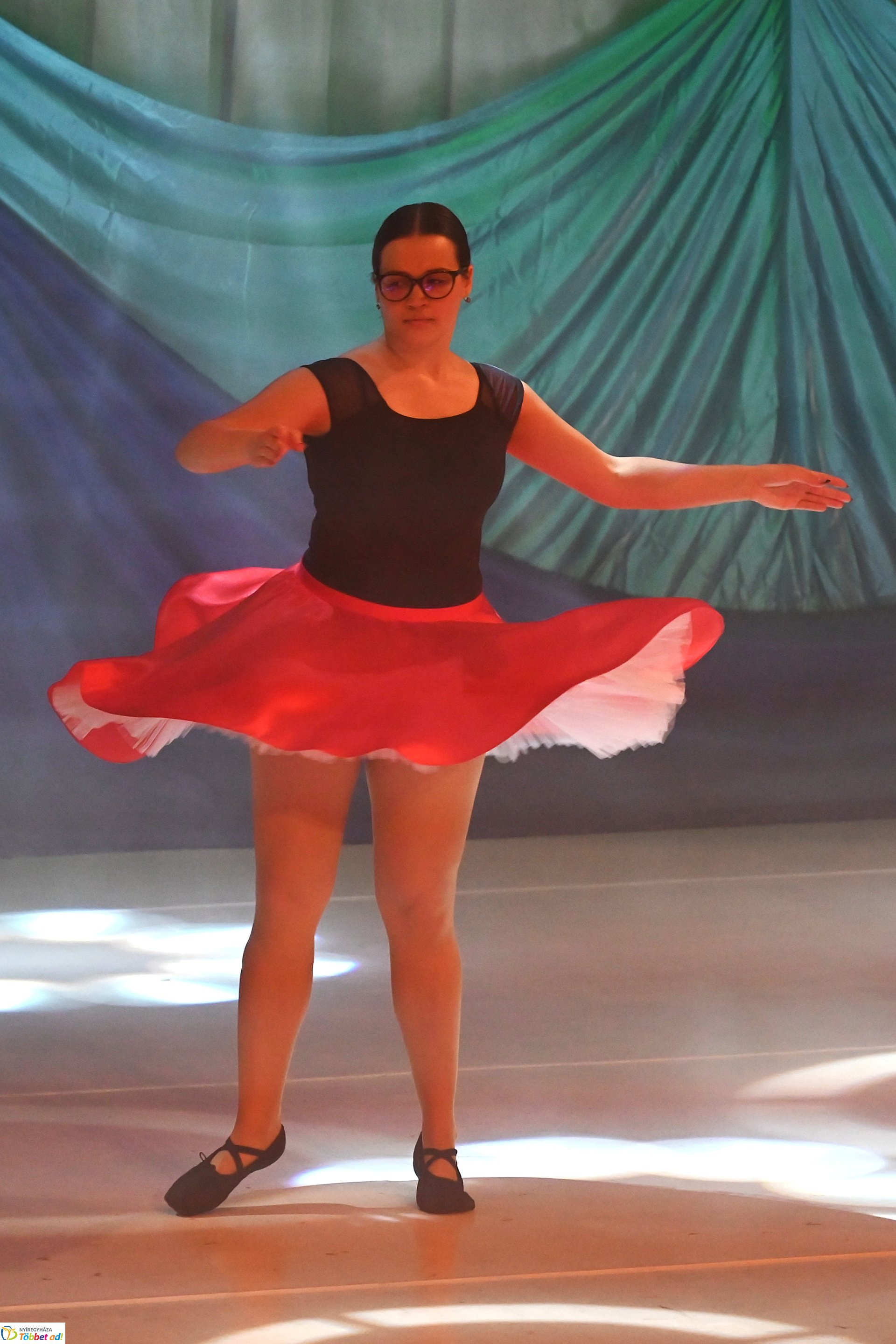 Qn-Balett évzáró vizsgaelőadás