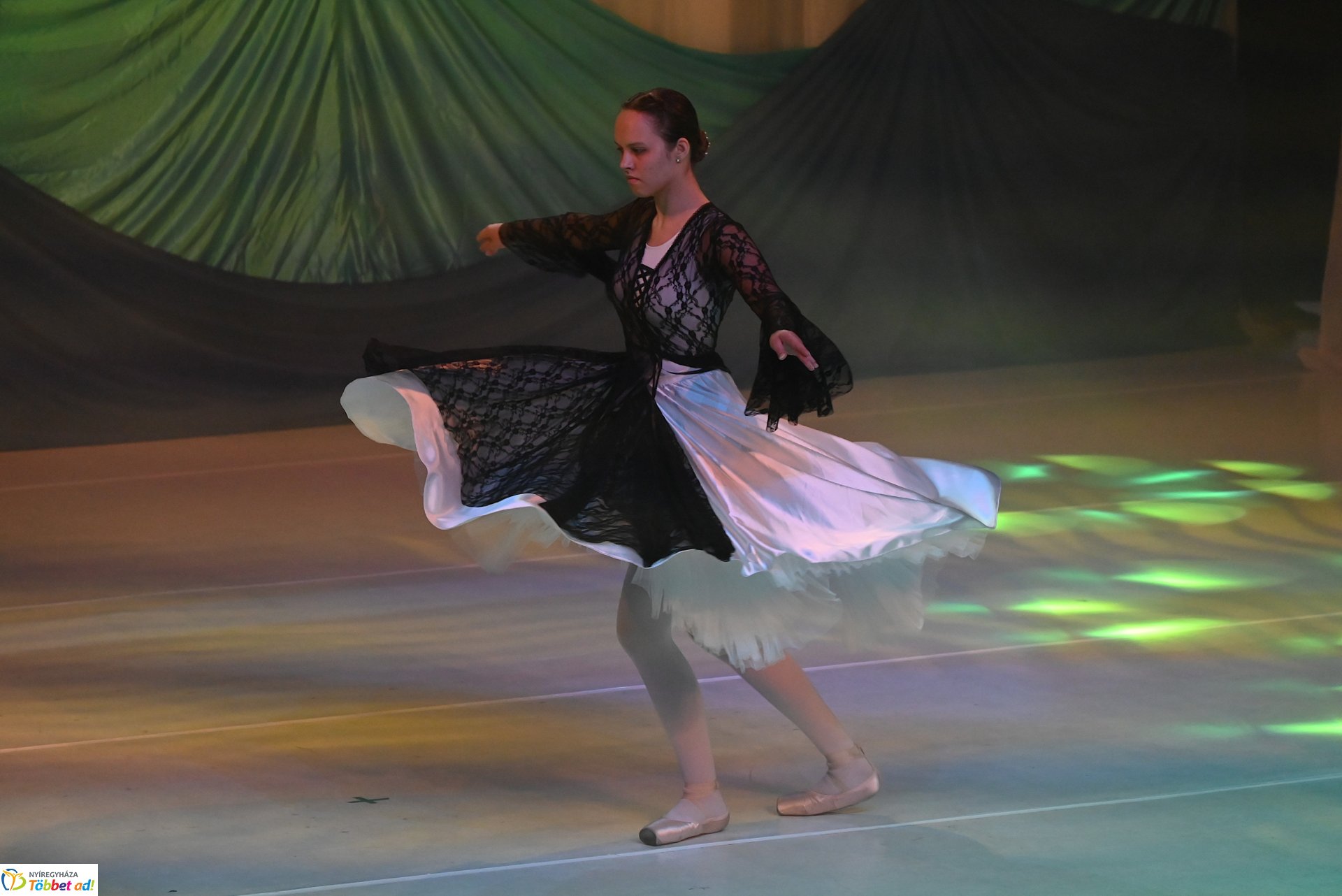 Qn-Balett évzáró vizsgaelőadás