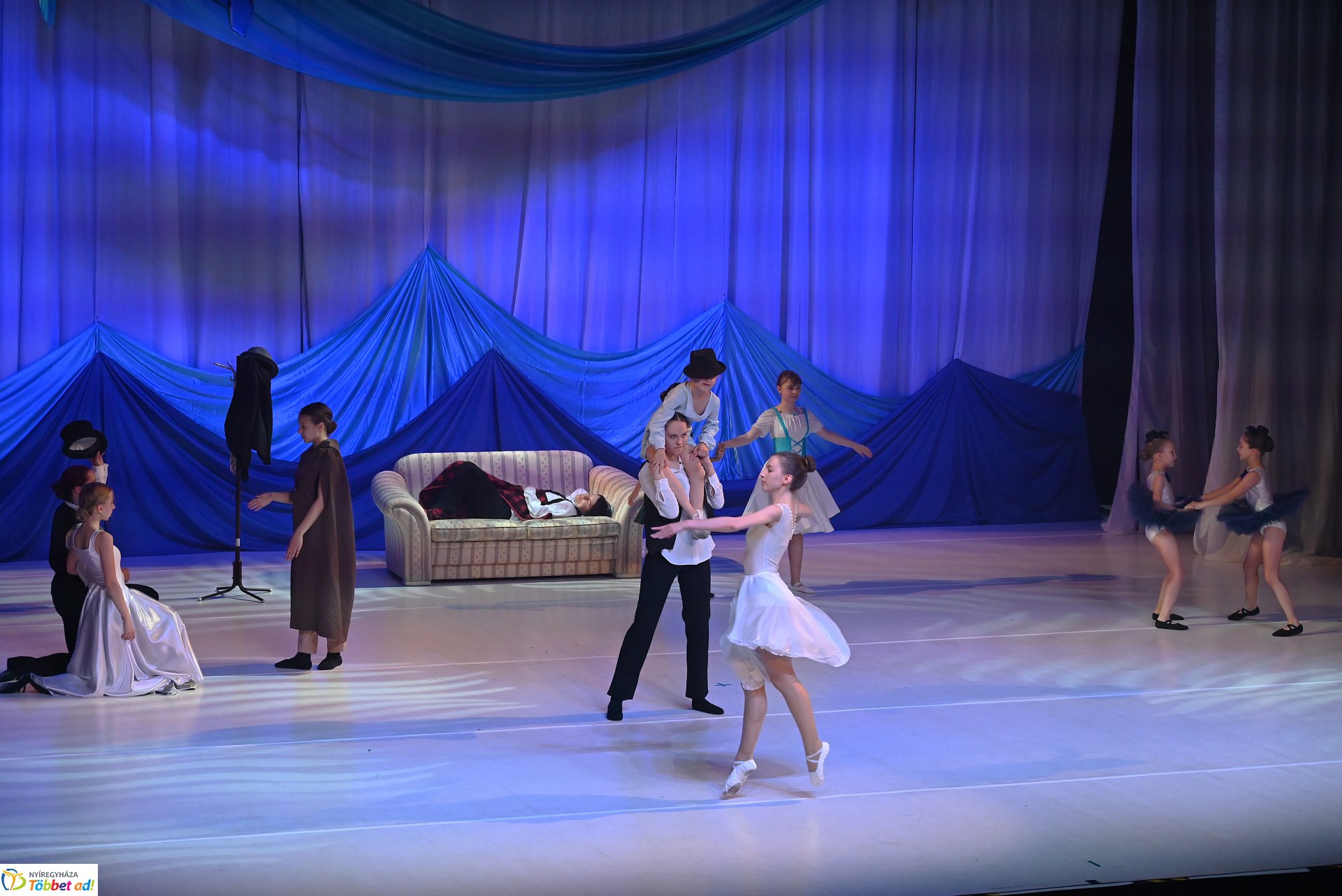 Qn-Balett évzáró vizsgaelőadás