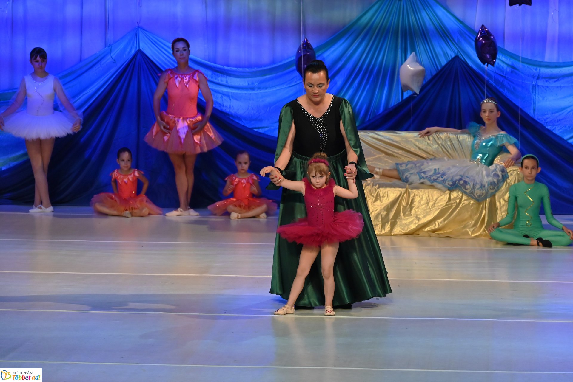 Qn-Balett évzáró vizsgaelőadás