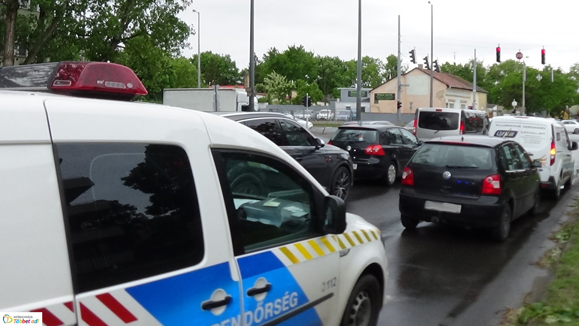Ráfutásos baleset a Szent István utcán