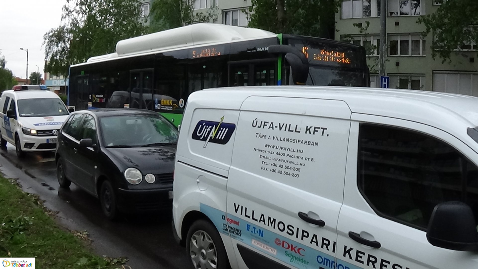 Ráfutásos baleset a Szent István utcán