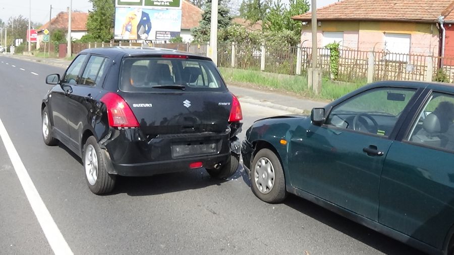 Ráfutásos baleset az Orosi úton