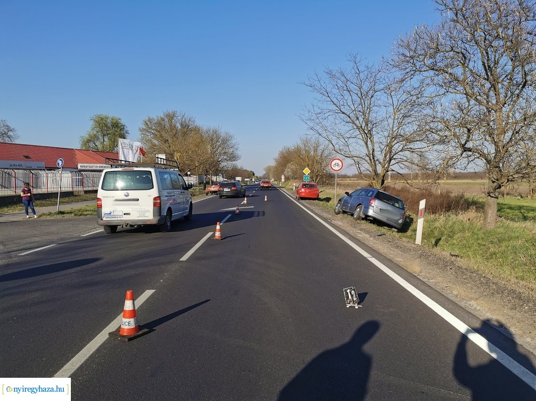 Ráfutásos baleset Nyírtura és Nyírpazony között