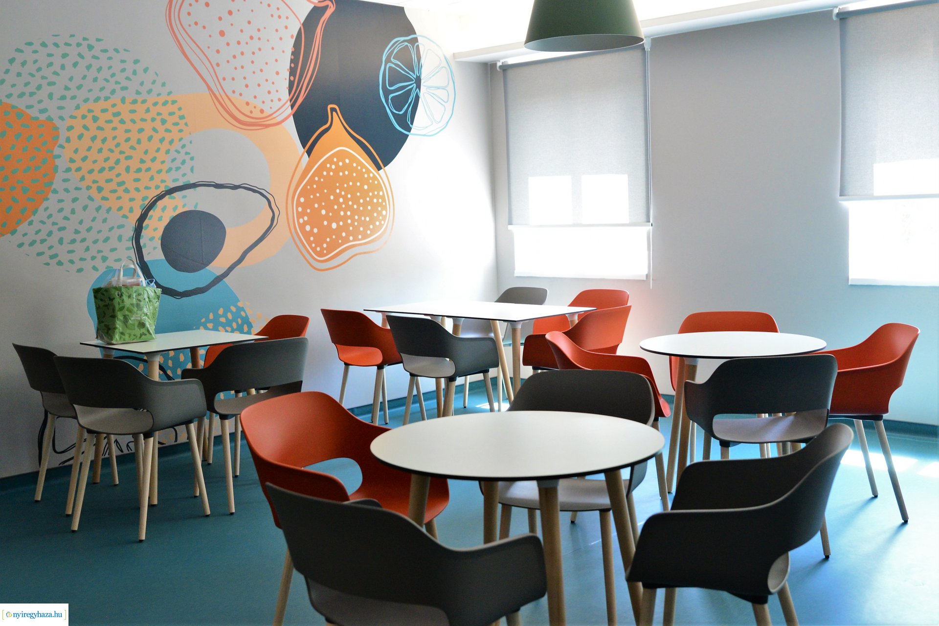 Raiffeisen Bank szolgáltató központ átadás