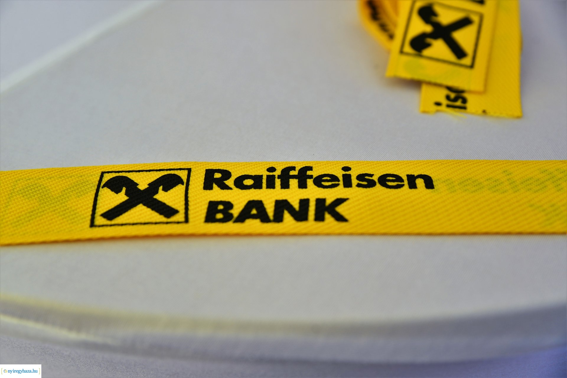 Raiffeisen Bank szolgáltató központ átadás
