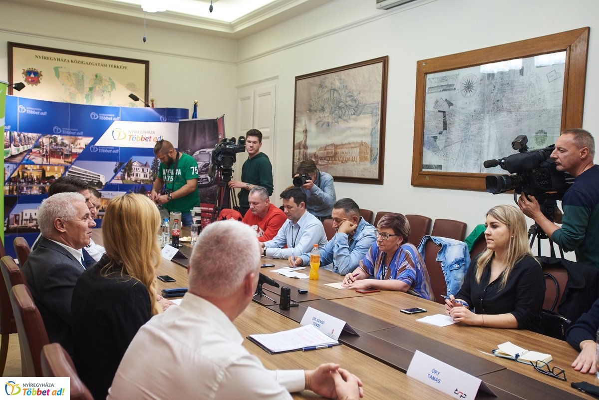 Rally EB beharangozó