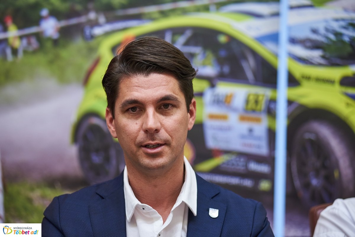 Rally EB beharangozó