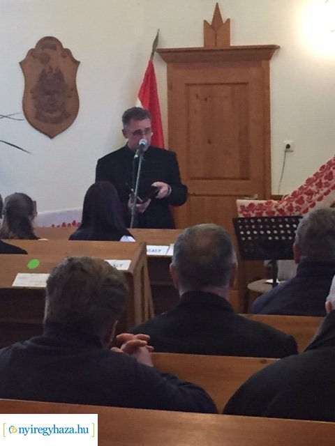 Református magyar költők istenes verseit adták elő vasárnap a Sóstói Millennium Református Templomban