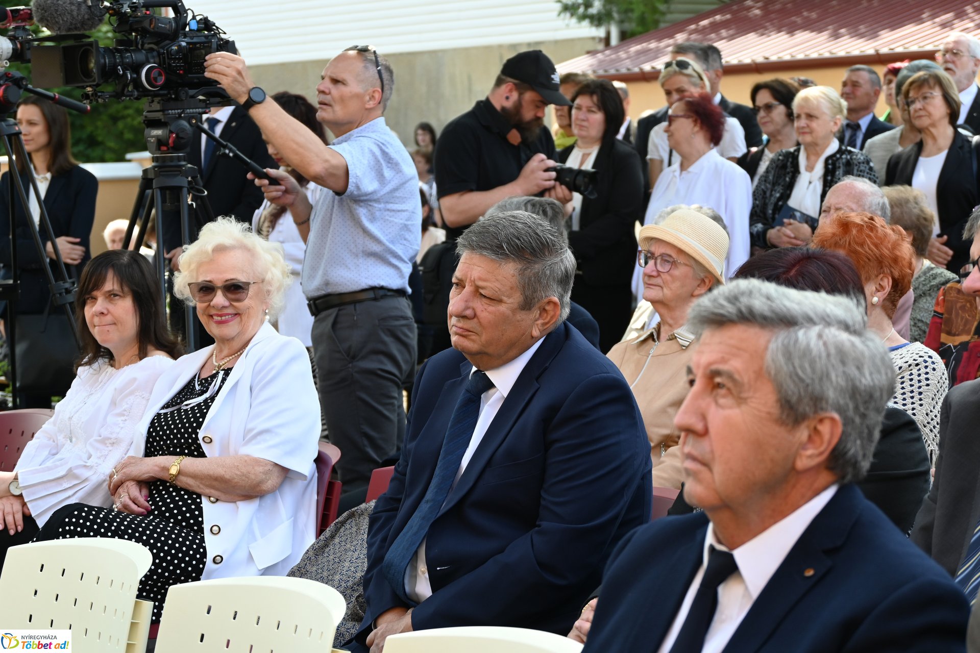 Református Szociális Központ  átadás