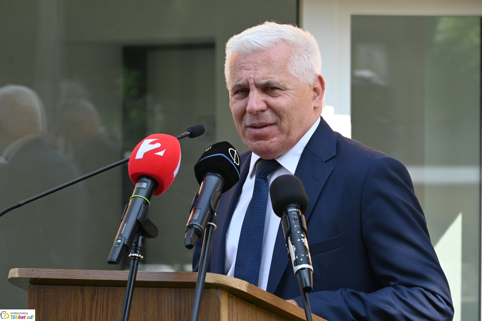 Református Szociális Központ  átadás