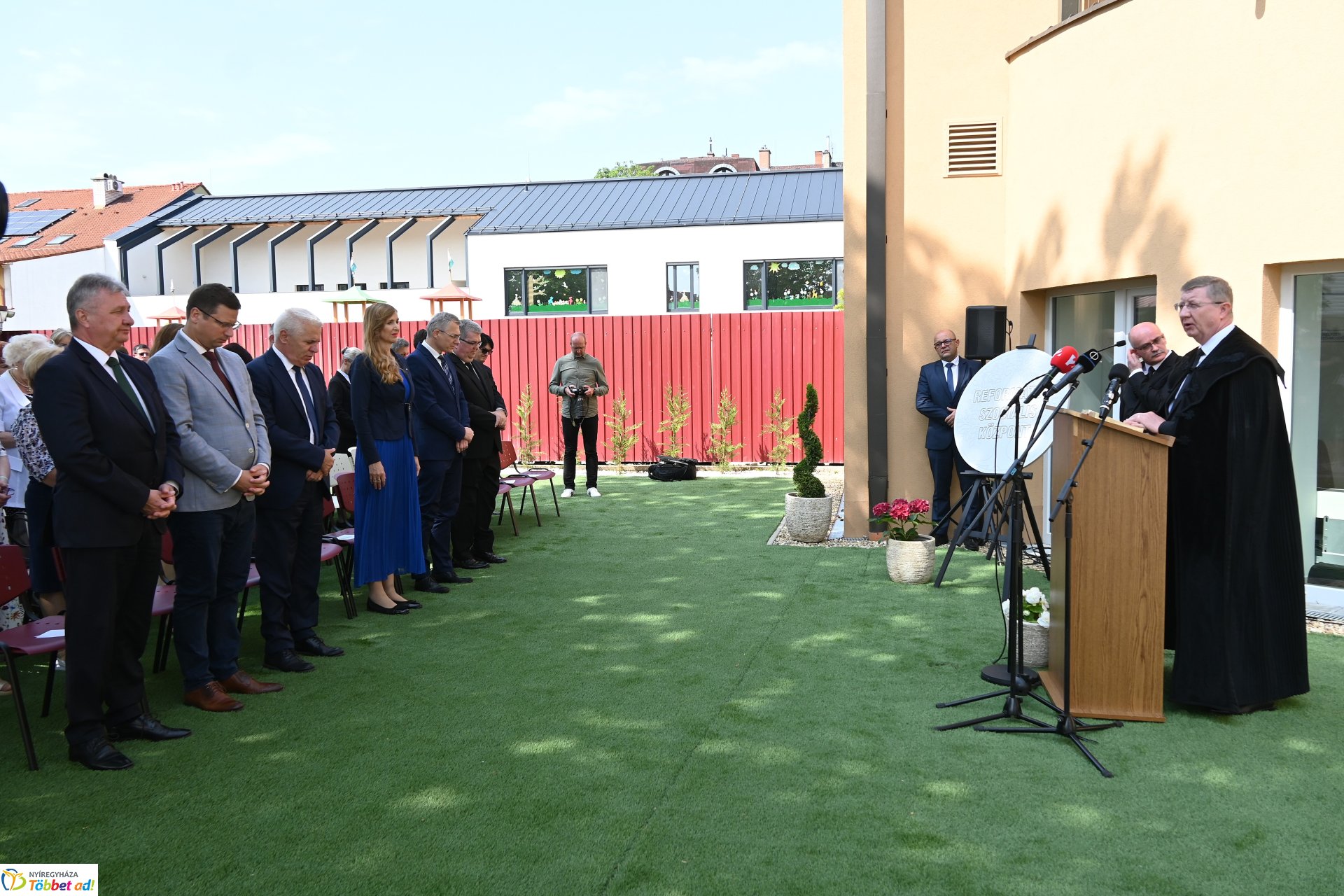 Református Szociális Központ  átadás