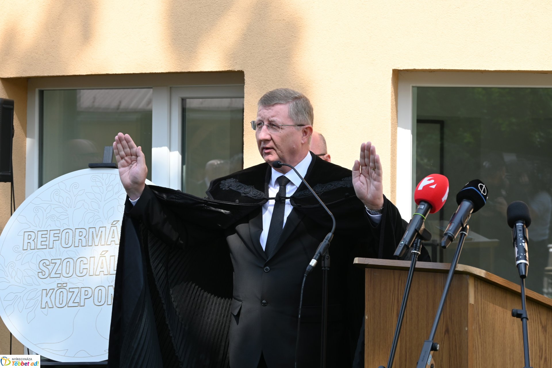 Református Szociális Központ  átadás