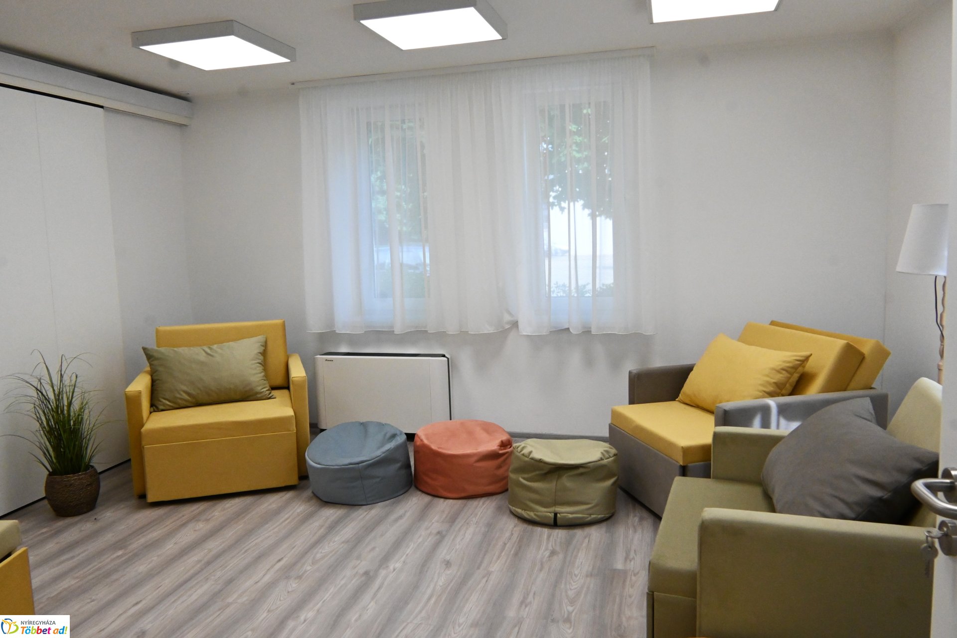 Református Szociális Központ  átadás