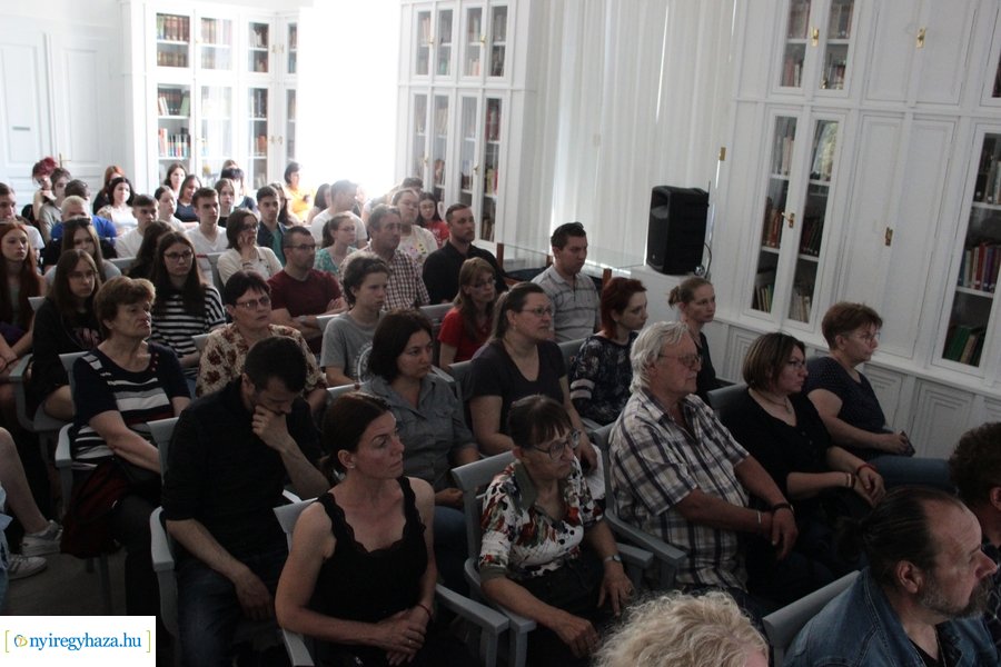 Régészeti előadás a Kállay Házban