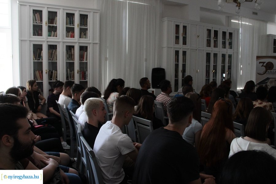 Régészeti előadás a Kállay Házban