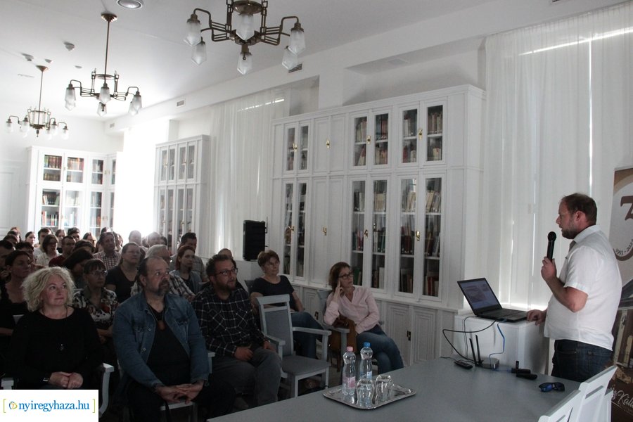 Régészeti előadás a Kállay Házban