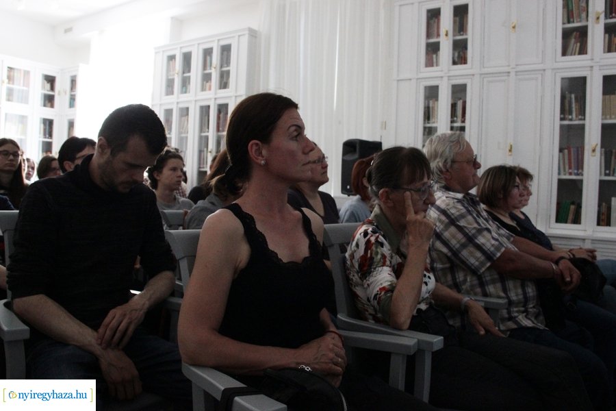 Régészeti előadás a Kállay Házban