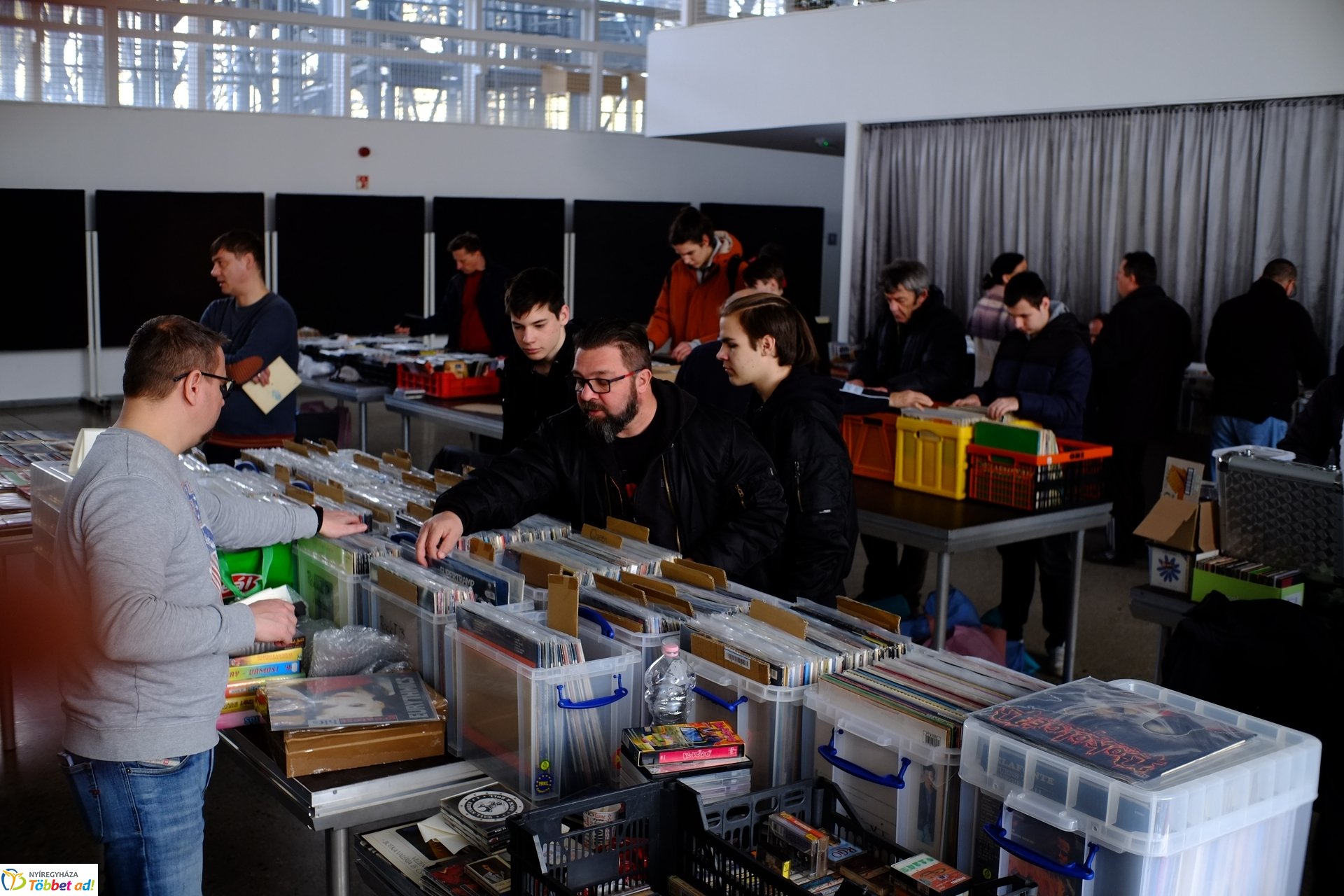 Régi idők nagy korongjai a kulturális központban