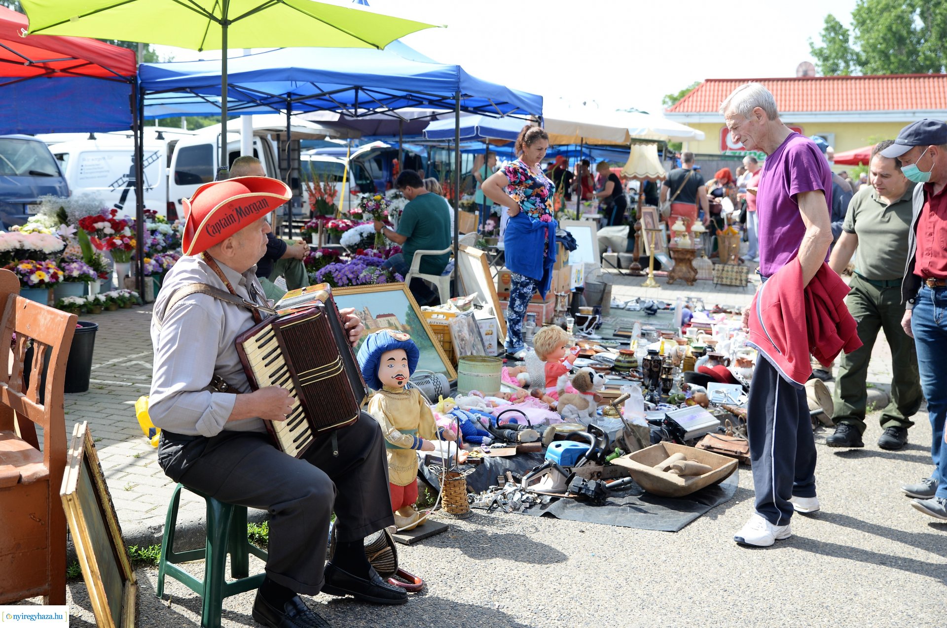 Régiségpiac újra