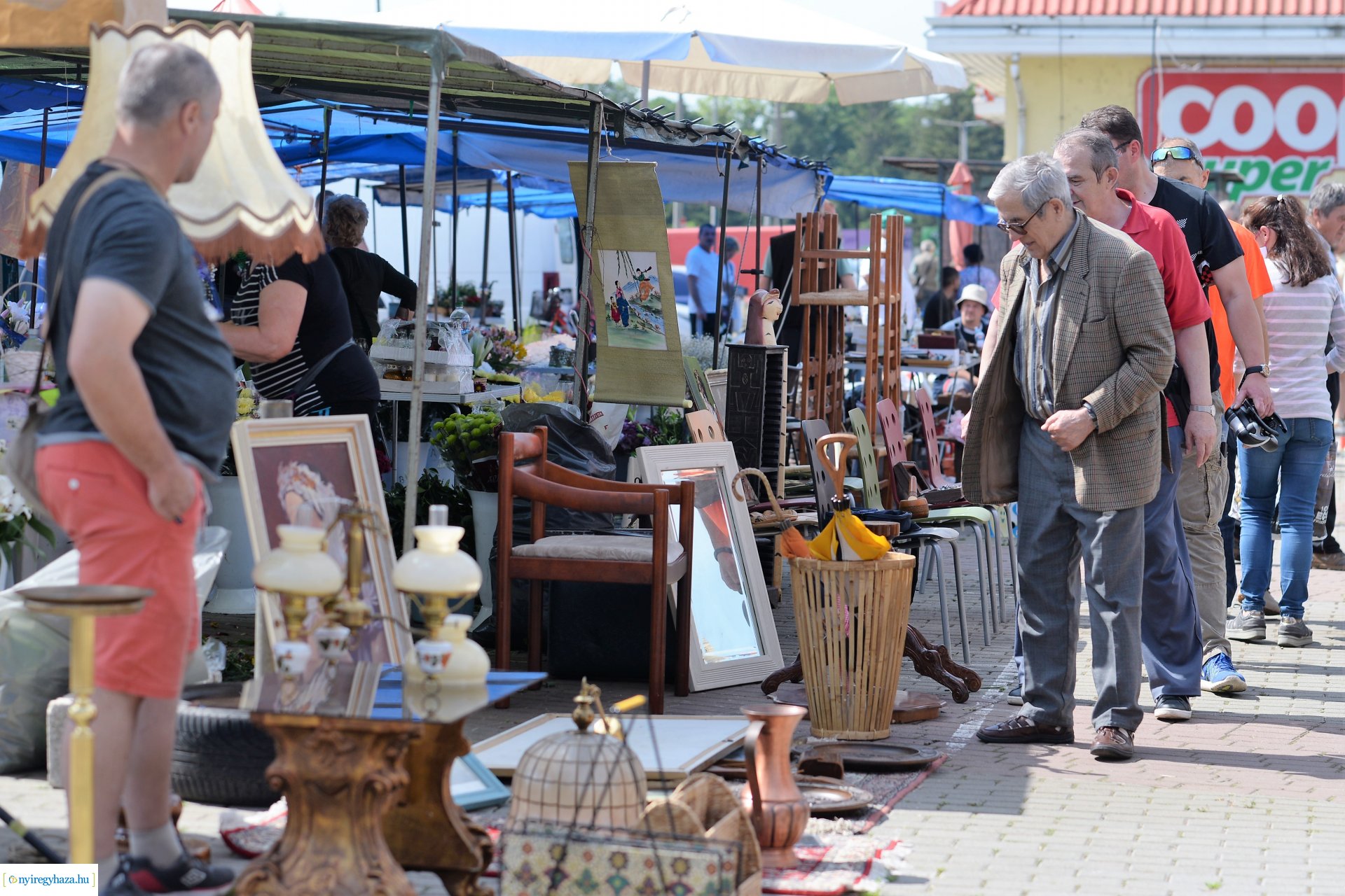 Régiségpiac újra