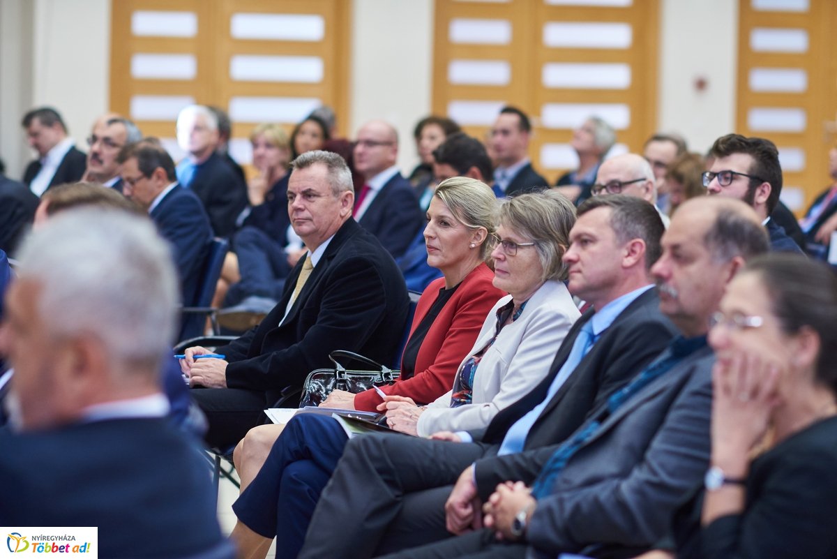 Rektori konferencia az egyetemen