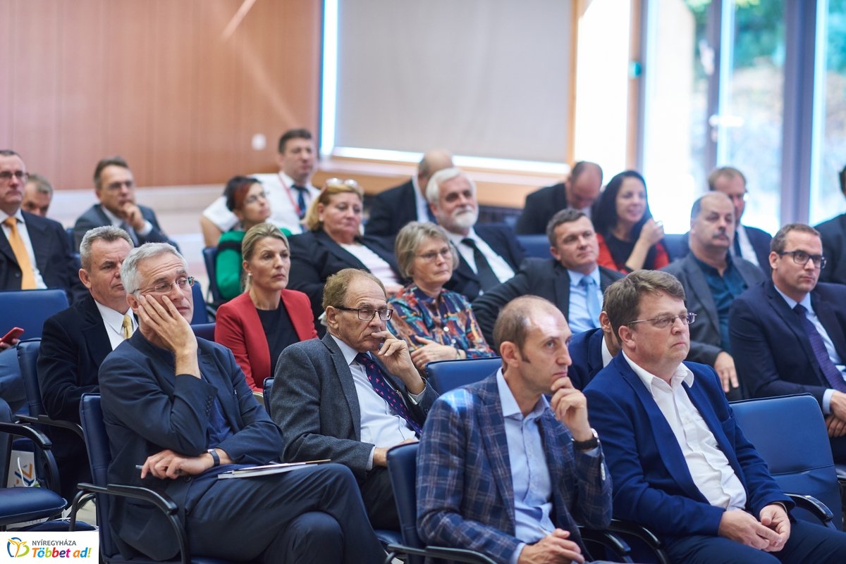 Rektori konferencia az egyetemen