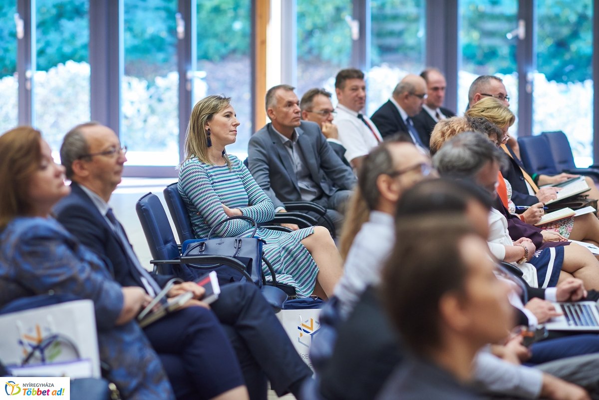 Rektori konferencia az egyetemen