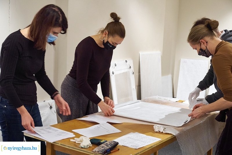 Rippl-Rónai festmények érkeztek