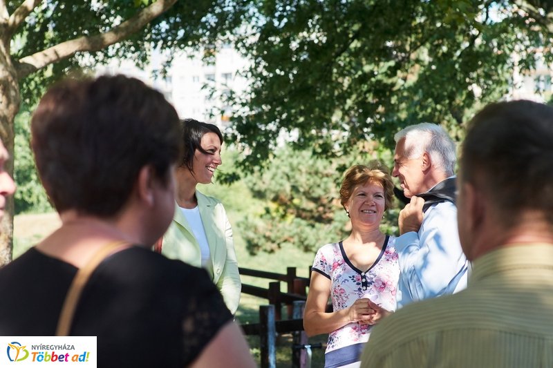 Robinson domb átadó